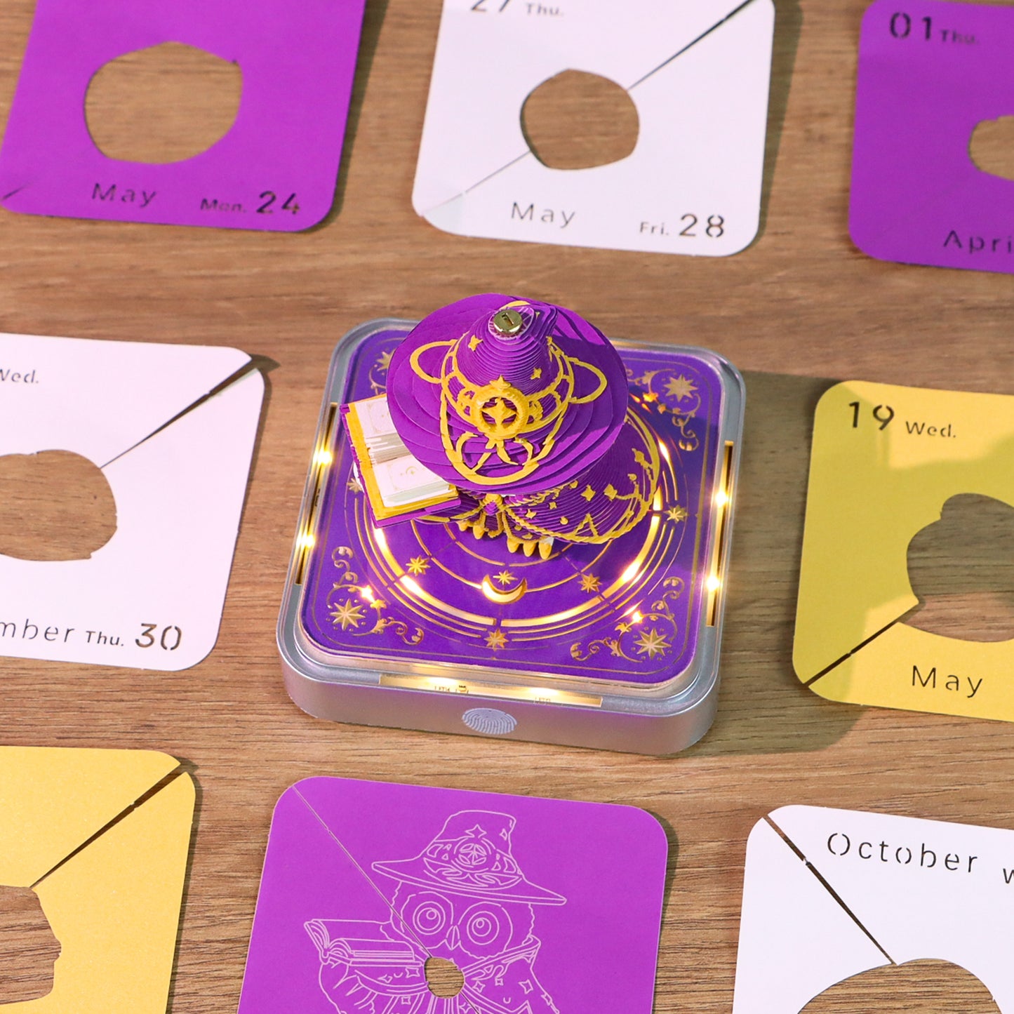 Wizard Owl (With Light & Calendar 2027)
